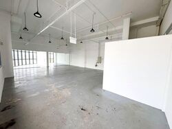 Hh @ Kallang (D13), Factory #557825941
